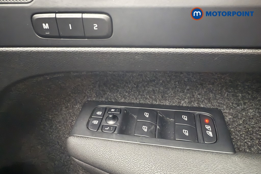 Volvo Xc40 Plus Automatic Petrol SUV - Stock Number (1574034) - 15th supplementary image