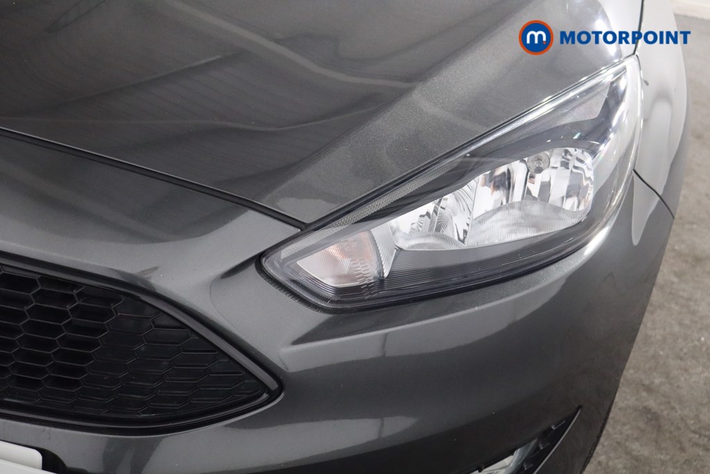 Ford Focus St-Line X Manual Petrol Estate - Stock Number (1574048) - 26th supplementary image