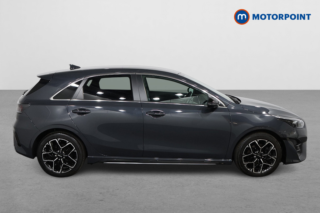 KIA Ceed Gt-Line Manual Petrol Hatchback - Stock Number (1574261) - Drivers side