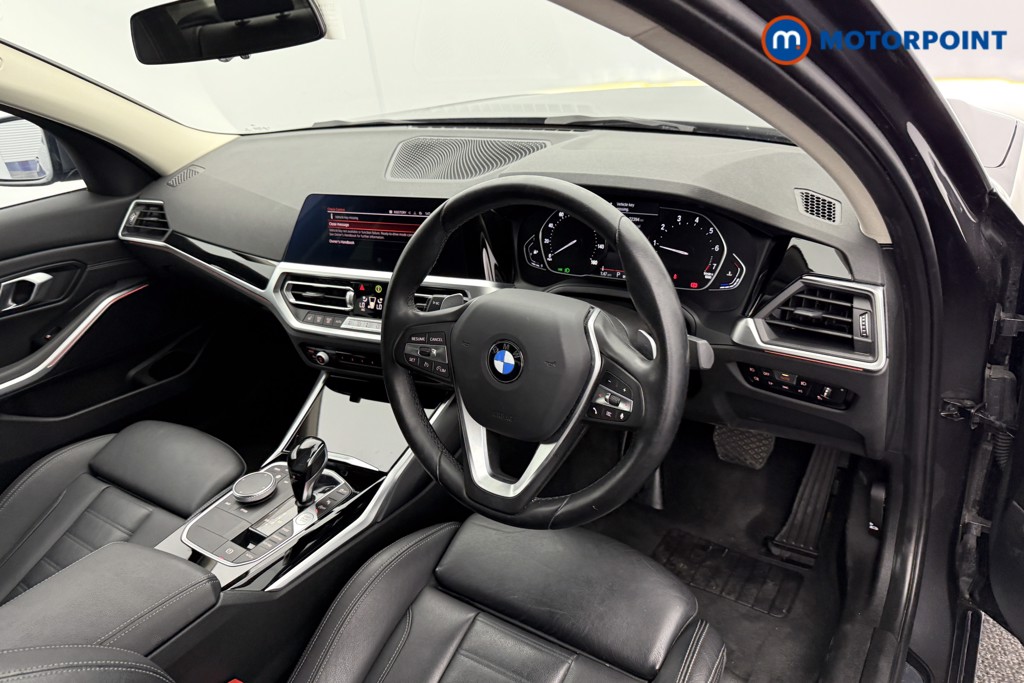 BMW 3 Series Sport Automatic Petrol Saloon - Stock Number (1574670) - 4th supplementary image