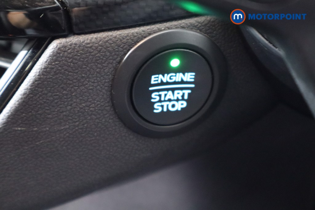 Ford Kuga St-Line Edition Manual Diesel-Electric Hybrid SUV - Stock Number (1574735) - 13th supplementary image