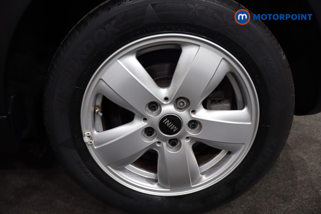 Mini Hatchback Cooper Manual Petrol Hatchback - Stock Number (1574738) - 12th supplementary image