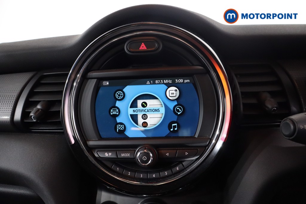 Mini Hatchback Cooper Manual Petrol Hatchback - Stock Number (1574738) - 15th supplementary image