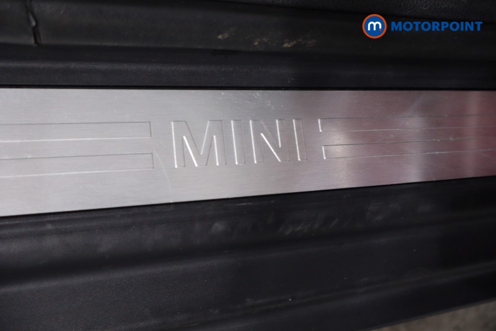 Mini Hatchback Cooper Manual Petrol Hatchback - Stock Number (1574738) - 20th supplementary image