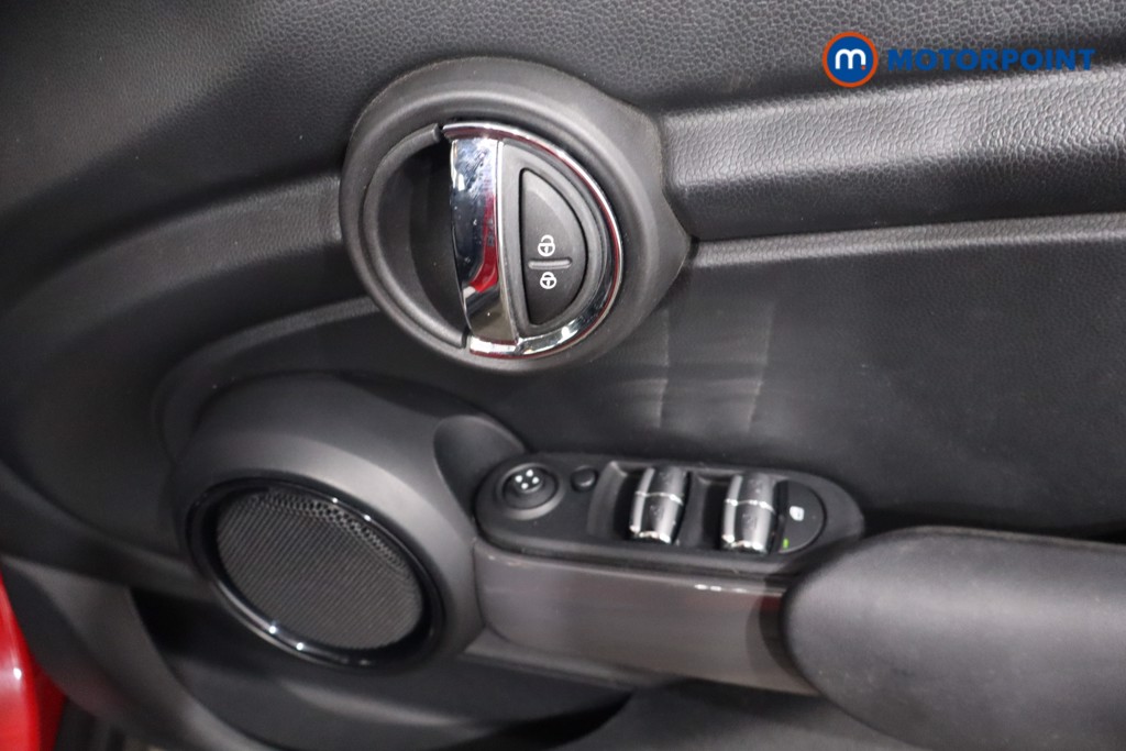 Mini Hatchback Cooper Manual Petrol Hatchback - Stock Number (1574738) - 21st supplementary image