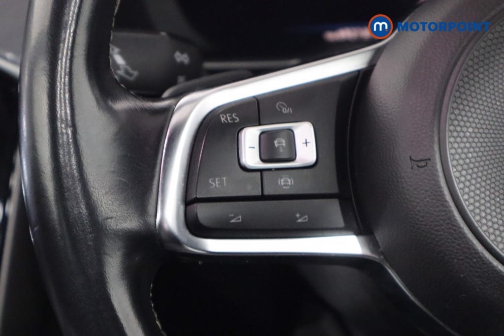 Volkswagen Passat R-Line Automatic Diesel Estate - Stock Number (1574754) - 7th supplementary image