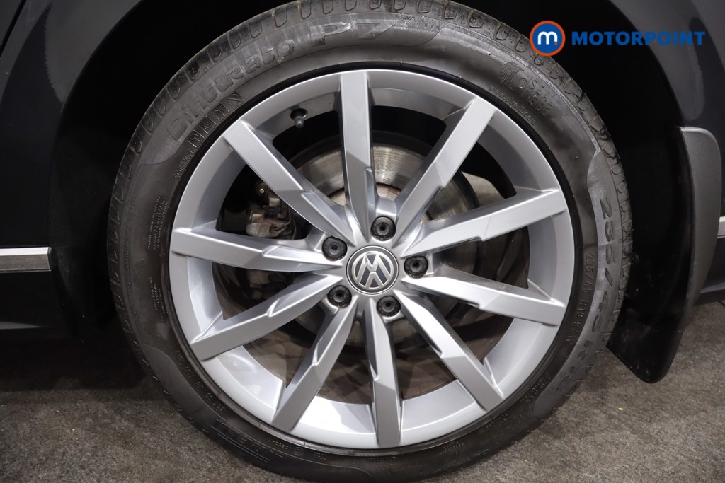 Volkswagen Passat R-Line Automatic Diesel Estate - Stock Number (1574754) - 12th supplementary image