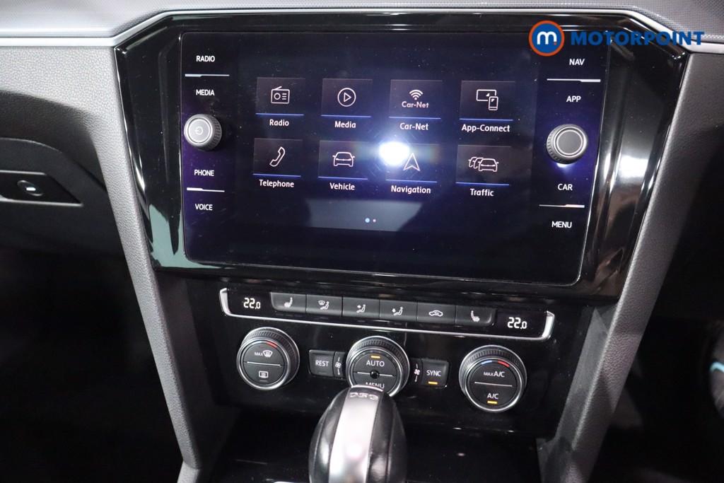 Volkswagen Passat R-Line Automatic Diesel Estate - Stock Number (1574754) - 15th supplementary image