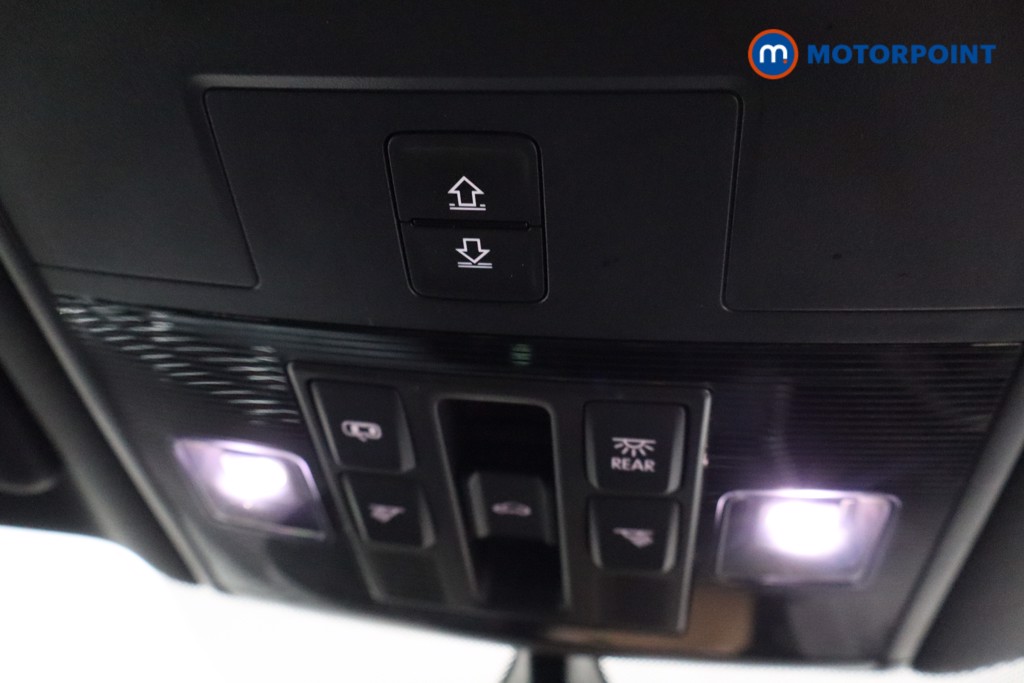 Volkswagen Passat R-Line Automatic Diesel Estate - Stock Number (1574754) - 19th supplementary image