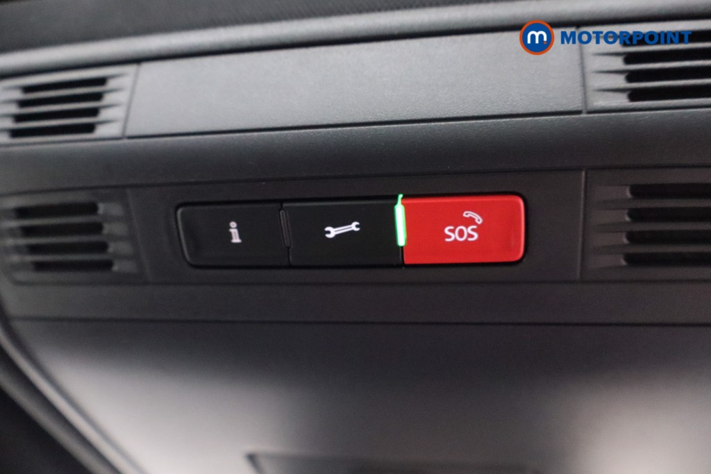 Volkswagen Passat R-Line Automatic Diesel Estate - Stock Number (1574754) - 20th supplementary image