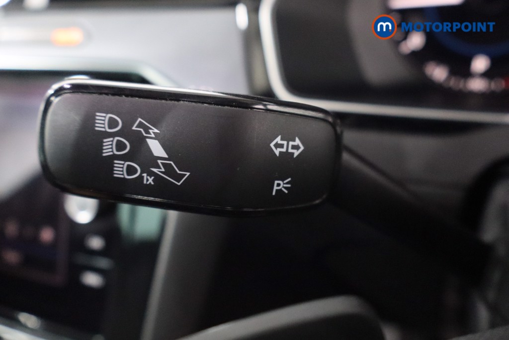 Volkswagen Passat R-Line Automatic Diesel Estate - Stock Number (1574754) - 24th supplementary image