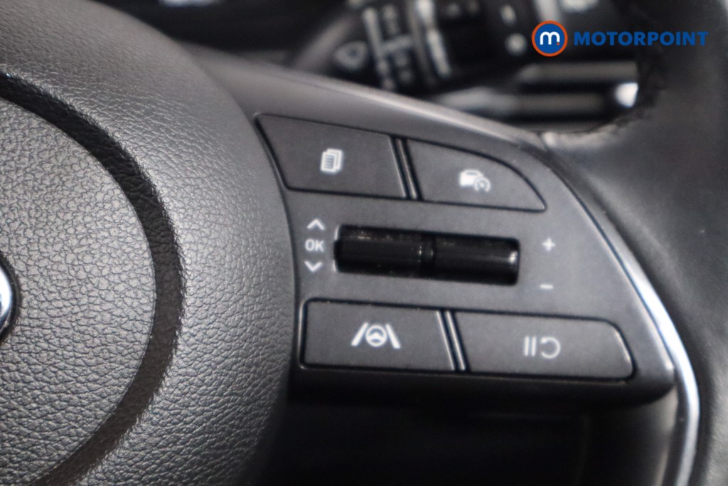 Hyundai Bayon Premium Manual Petrol-Electric Hybrid SUV - Stock Number (1574849) - 8th supplementary image