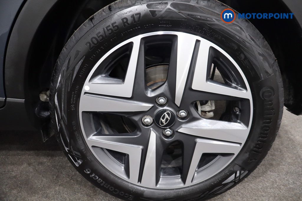 Hyundai Bayon Premium Manual Petrol-Electric Hybrid SUV - Stock Number (1574849) - 12th supplementary image