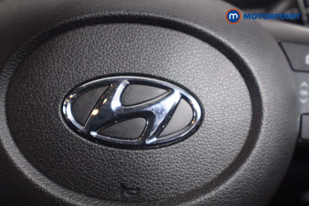 Hyundai Bayon Premium Manual Petrol-Electric Hybrid SUV - Stock Number (1574849) - 17th supplementary image