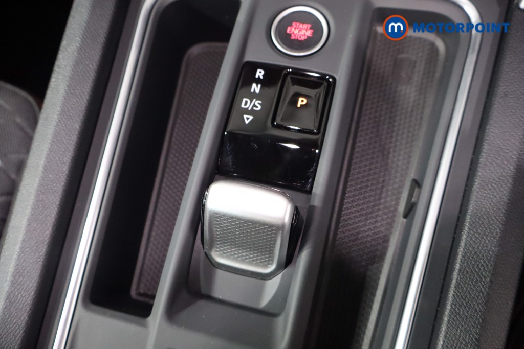Seat Leon FR Automatic Petrol Plug-In Hybrid Estate - Stock Number (1574874) - 14th supplementary image
