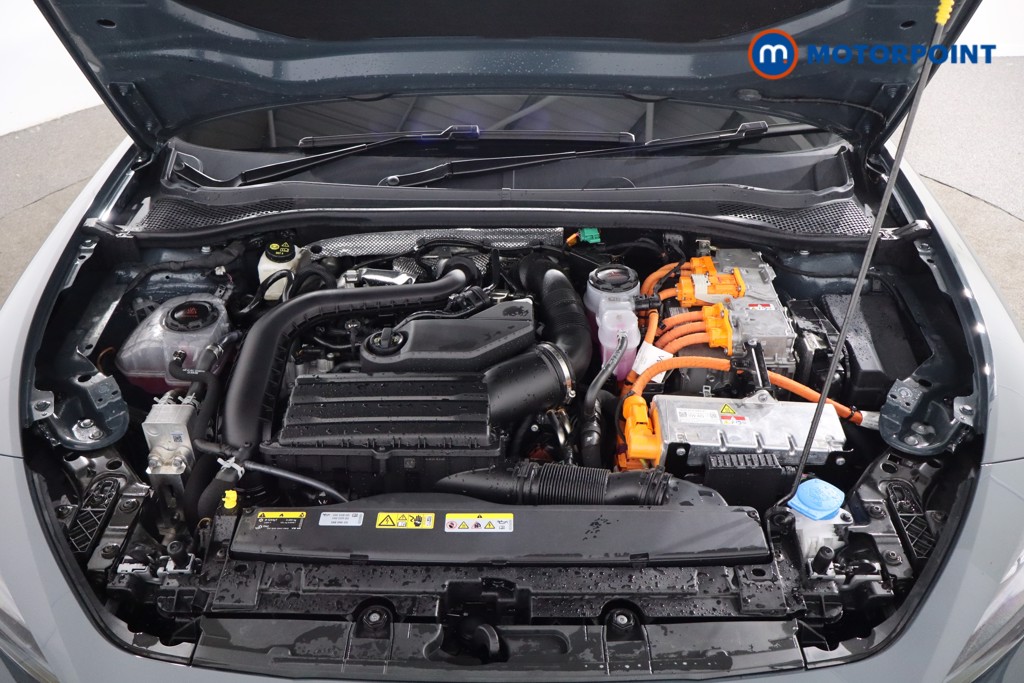 Seat Leon FR Automatic Petrol Plug-In Hybrid Estate - Stock Number (1574874) - 33rd supplementary image