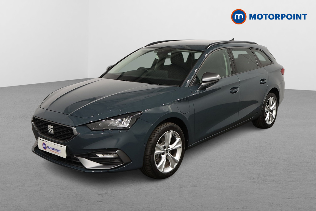 Seat Leon FR Automatic Petrol Plug-In Hybrid Estate - Stock Number (1574874) - Passenger side front corner