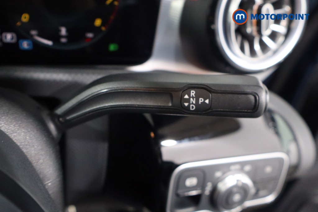 Mercedes-Benz A Class Amg Line Automatic Petrol Hatchback - Stock Number (1574937) - 14th supplementary image