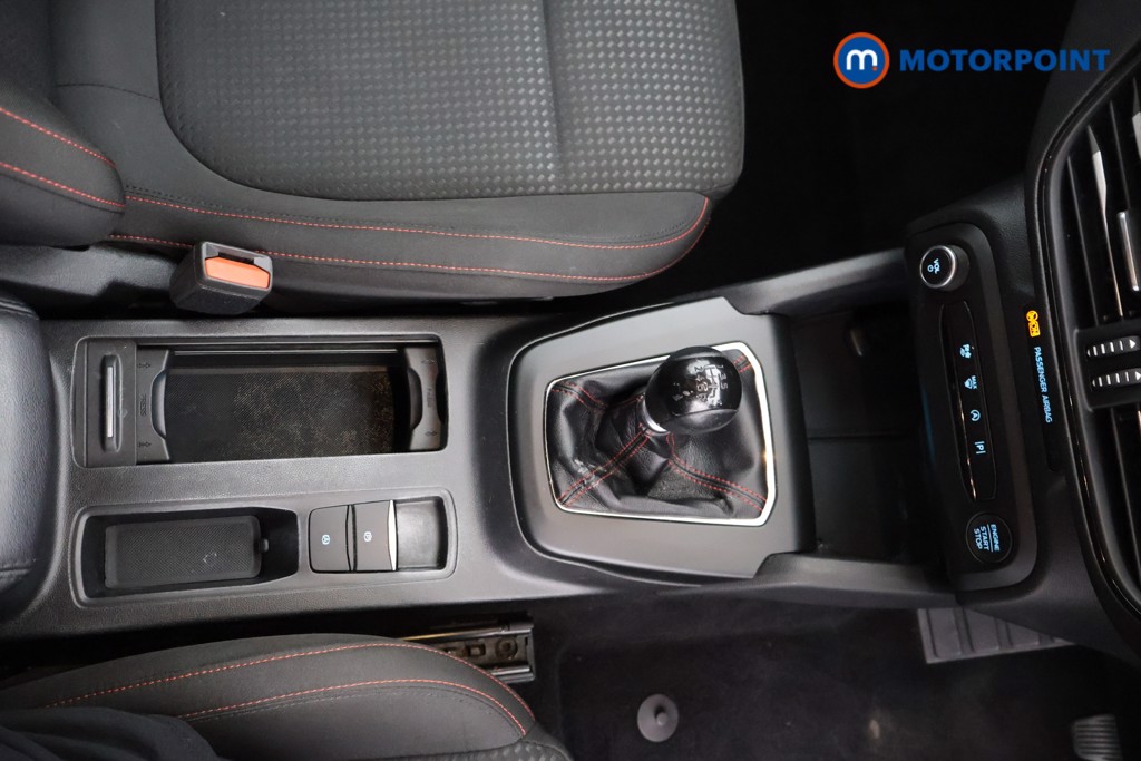 Ford Focus St-Line Manual Petrol Hatchback - Stock Number (1494872) - 8th supplementary image