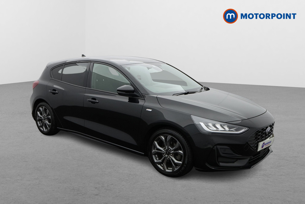 Ford Focus St-Line Manual Petrol Hatchback - Stock Number (1494872) - Drivers side front corner