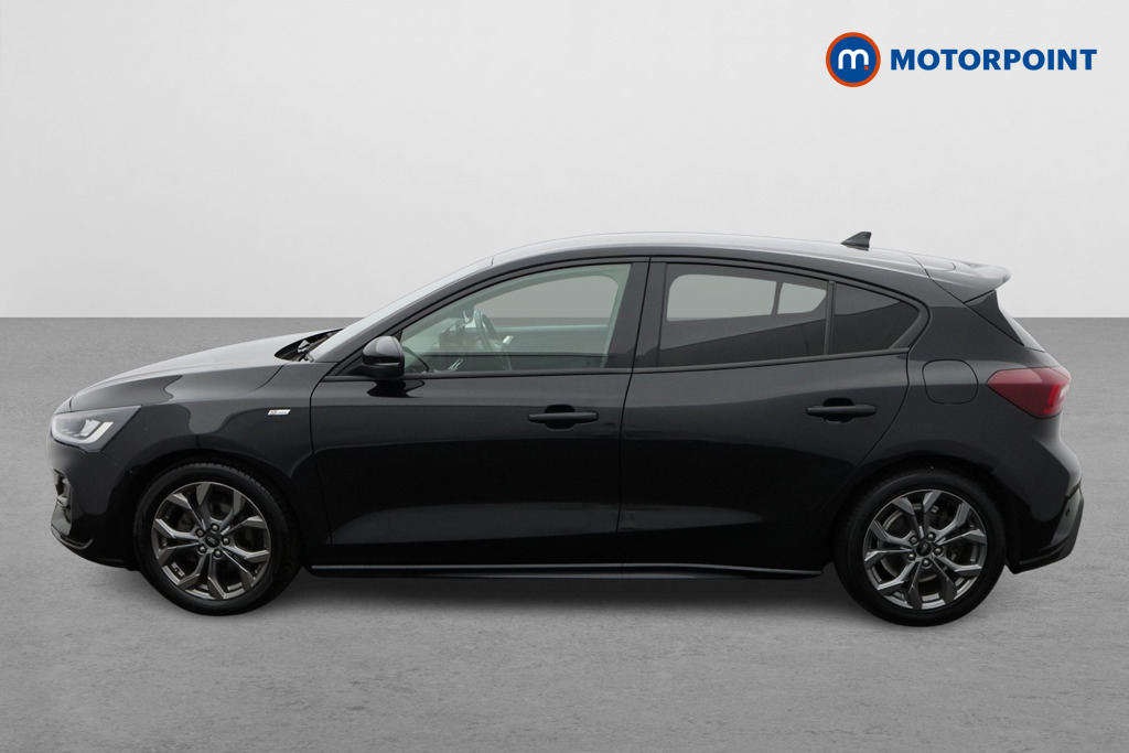 Ford Focus St-Line Manual Petrol Hatchback - Stock Number (1494872) - Passenger side