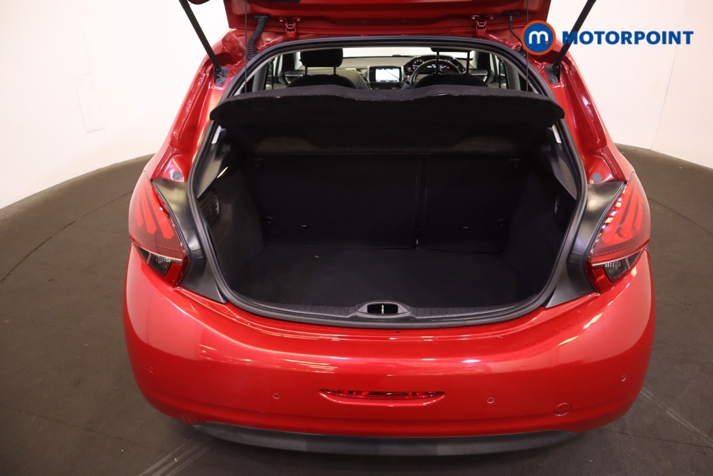 Peugeot 208 Tech Edition Manual Petrol Hatchback - Stock Number (1544729) - 8th supplementary image