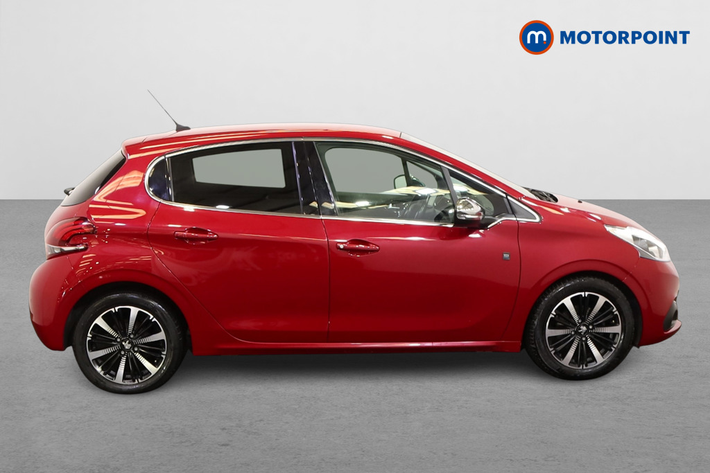 Peugeot 208 Tech Edition Manual Petrol Hatchback - Stock Number (1544729) - Drivers side