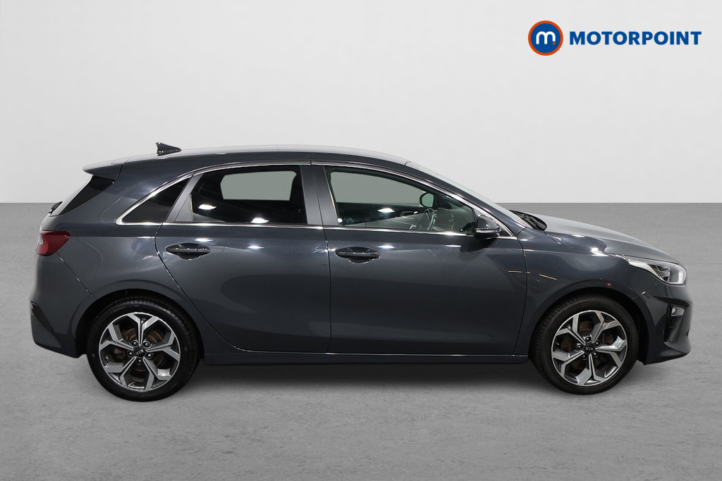 KIA Ceed 3 Manual Petrol Hatchback - Stock Number (1552399) - Drivers side