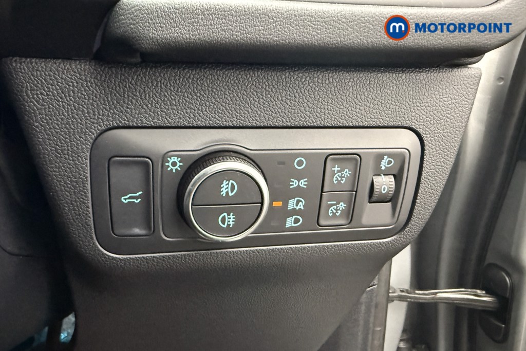 Ford Kuga Vignale Automatic Petrol-Electric Hybrid SUV - Stock Number (1554497) - 14th supplementary image