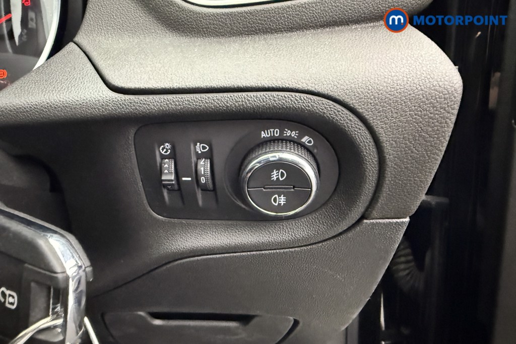 Vauxhall Grandland X Sri Nav Manual Petrol SUV - Stock Number (1559445) - 14th supplementary image