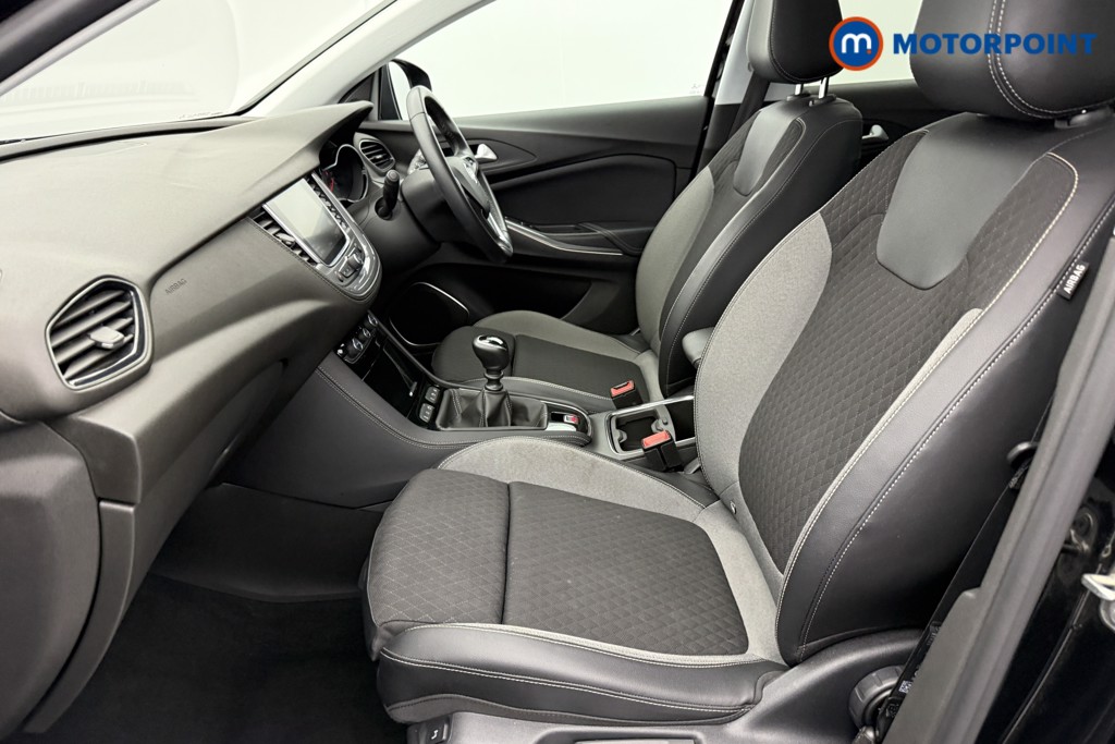 Vauxhall Grandland X Sri Nav Manual Petrol SUV - Stock Number (1559445) - 20th supplementary image