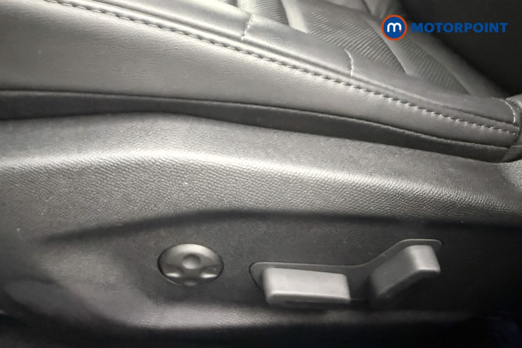 Citroen C5 X Shine Plus Automatic Petrol Hatchback - Stock Number (1561630) - 19th supplementary image