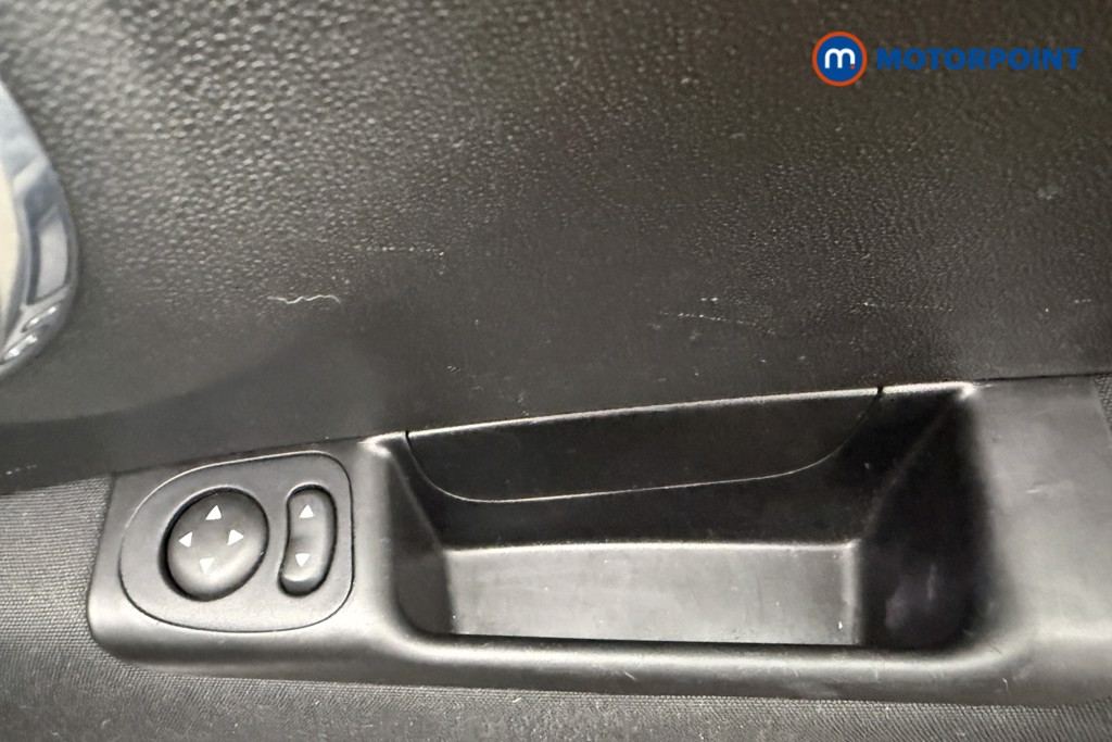 Fiat 500 1.0 Mild Hybrid 3Dr Manual Petrol-Electric Hybrid Hatchback - Stock Number (1562287) - 16th supplementary image