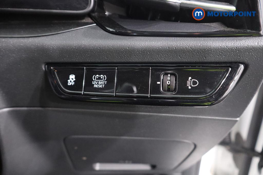KIA Niro 3 Automatic Petrol-Electric Hybrid SUV - Stock Number (1562897) - 11th supplementary image
