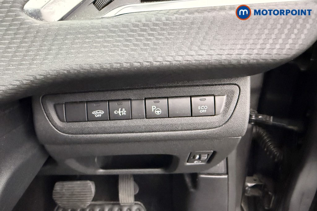 Peugeot 208 Tech Edition Automatic Petrol Hatchback - Stock Number (1563398) - 14th supplementary image