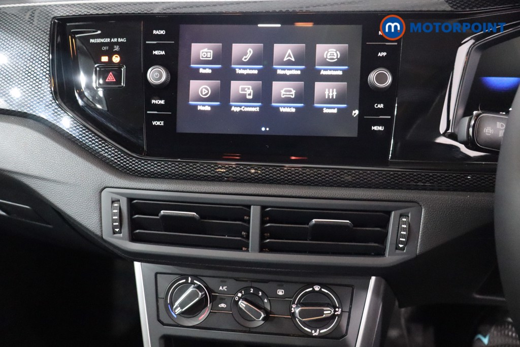 Volkswagen Polo Life Automatic Petrol Hatchback - Stock Number (1563407) - 2nd supplementary image