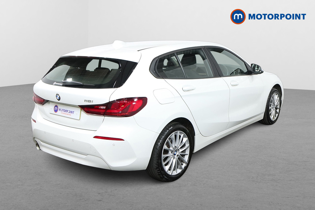 BMW 1 Series SE Automatic Petrol Hatchback - Stock Number (1563446) - Drivers side rear corner