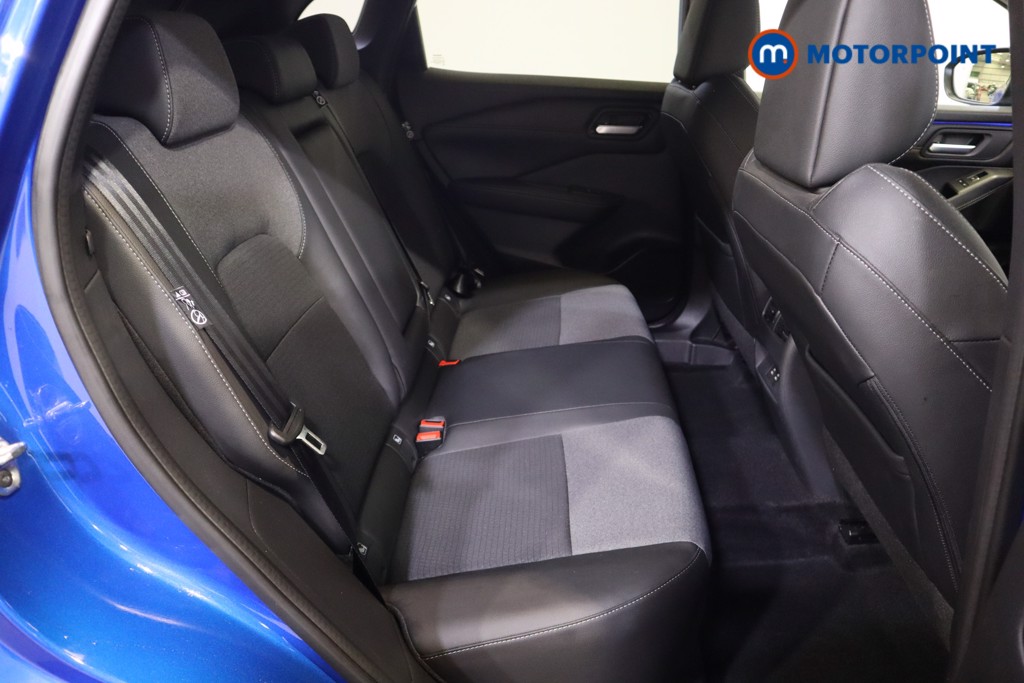 Nissan Qashqai N-Connecta Automatic Petrol SUV - Stock Number (1563926) - 7th supplementary image