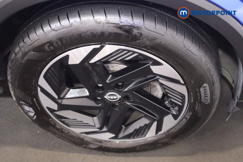 Nissan Qashqai N-Connecta Automatic Petrol SUV - Stock Number (1563926) - 11th supplementary image