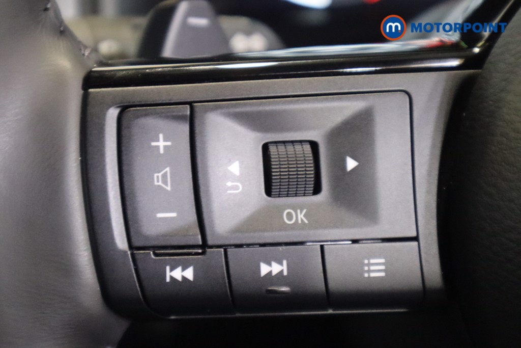 Nissan Qashqai N-Connecta Automatic Petrol SUV - Stock Number (1563926) - 17th supplementary image