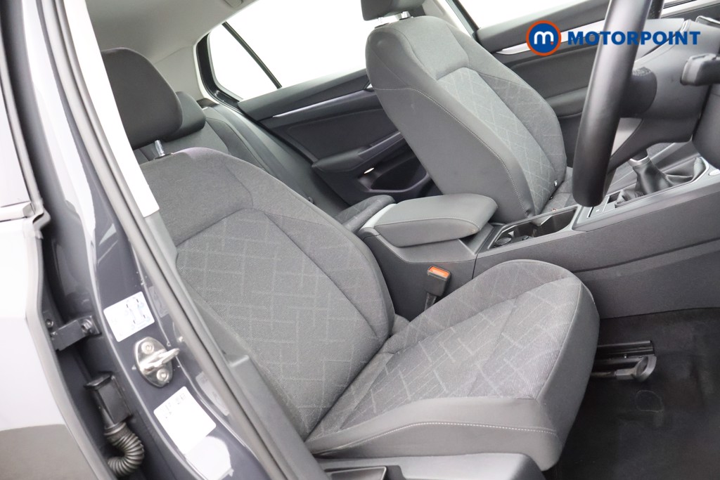 Volkswagen Golf Life Manual Petrol Hatchback - Stock Number (1564761) - 9th supplementary image