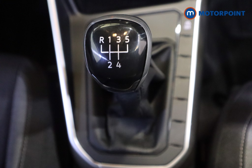 Volkswagen Polo Life Manual Petrol Hatchback - Stock Number (1565376) - 5th supplementary image