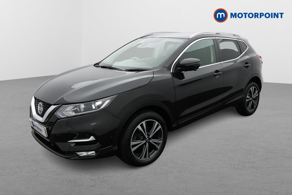 Nissan Qashqai N-Connecta Manual Petrol SUV - Stock Number (1565406) - Passenger side front corner