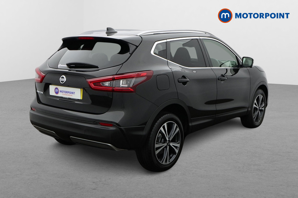 Nissan Qashqai N-Connecta Manual Petrol SUV - Stock Number (1565406) - Drivers side rear corner