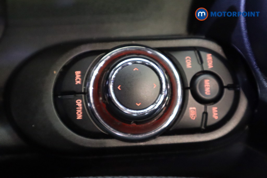 Mini Hatchback Cooper S Exclusive Automatic Petrol Hatchback - Stock Number (1565773) - 22nd supplementary image