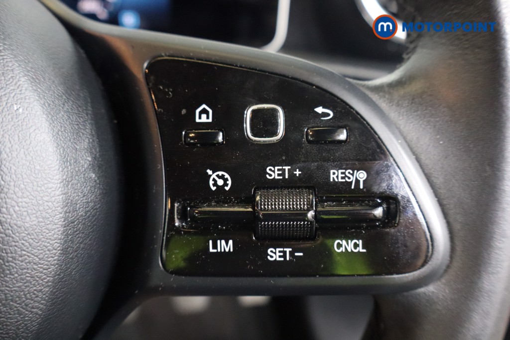 Mercedes-Benz A Class SE Manual Petrol Hatchback - Stock Number (1565898) - 14th supplementary image
