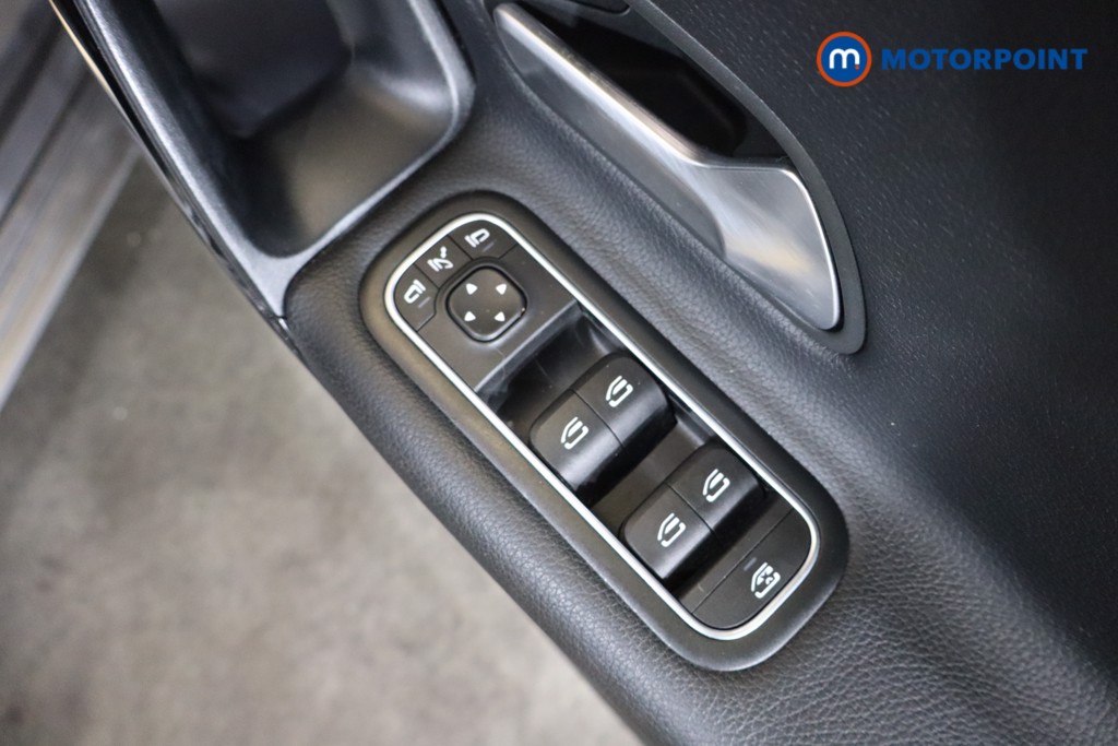 Mercedes-Benz A Class SE Manual Petrol Hatchback - Stock Number (1565898) - 17th supplementary image