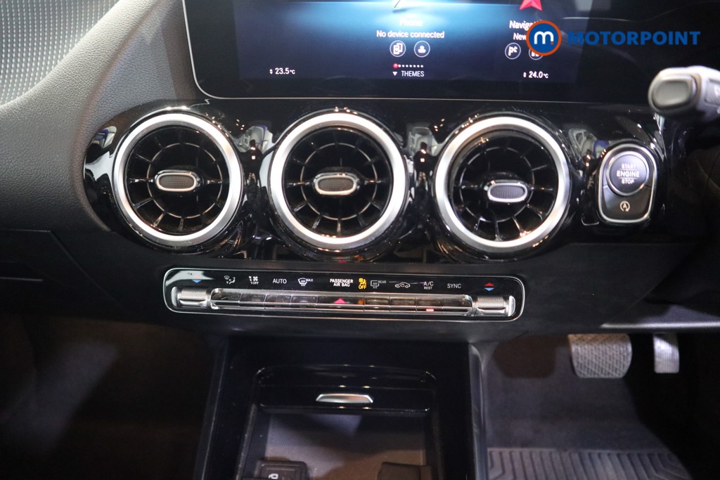 Mercedes-Benz B Class Sport Automatic Diesel Hatchback - Stock Number (1566128) - 7th supplementary image