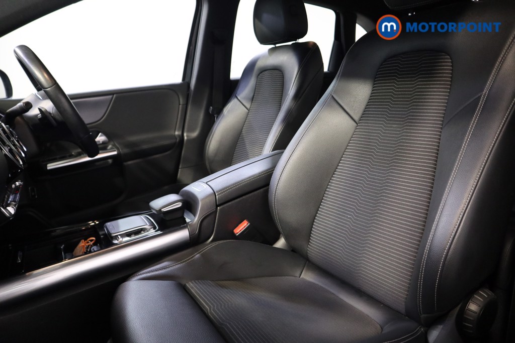 Mercedes-Benz B Class Sport Automatic Diesel Hatchback - Stock Number (1566128) - 11th supplementary image