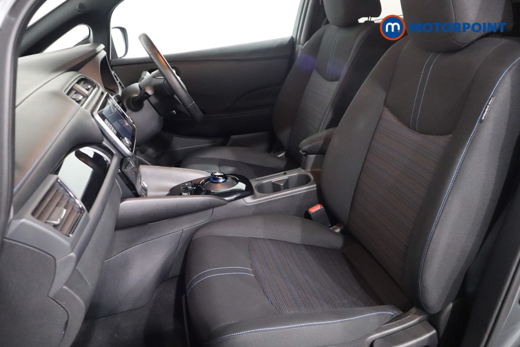 Nissan Leaf N-Connecta Automatic Electric Hatchback - Stock Number (1566937) - 4th supplementary image